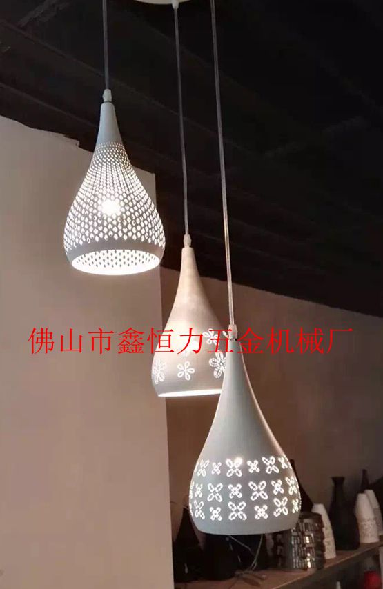 立体蚀刻机装车发货！