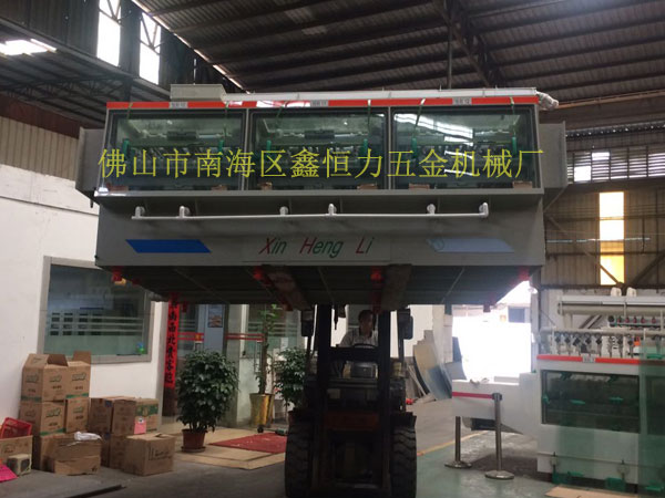 12米不锈钢锅片蚀刻机出货！